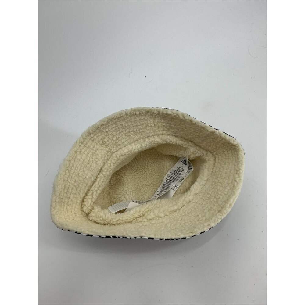Disney White Rabbit Alice In Wonderland Checkboard Sherpa Bucket Hat - Picture 4 of 4